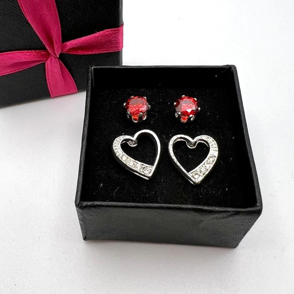 Avon Valentine Heart and Stud Earrings Set - Picture 1 of 4